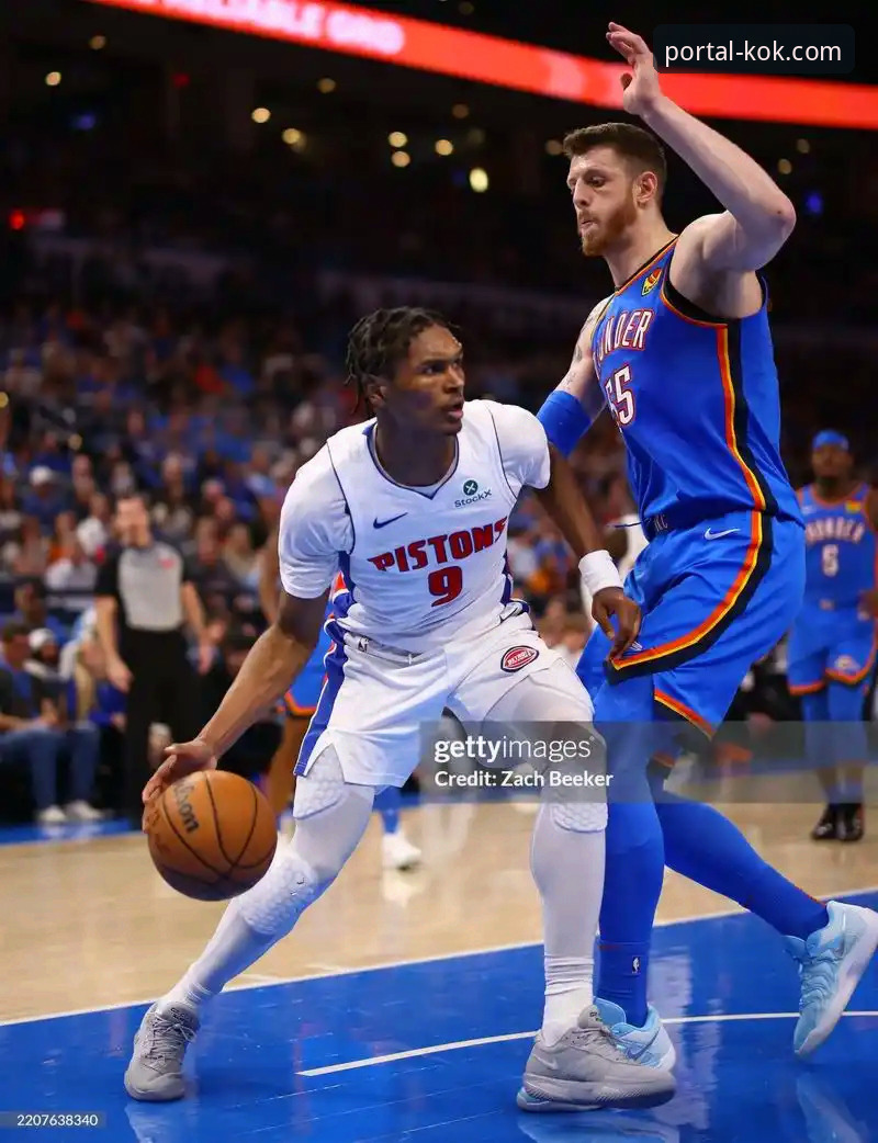 2026KOK体育平台登录 实战派视角:从雷霆加时险胜活塞,看KOK体育平台如何提升观赛决策效率